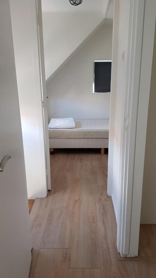 T-Rots, Prachtig Zomerhuis โนร์ดวิก ภายนอก รูปภาพ